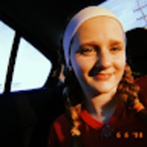 Meet your Posher, Alaina